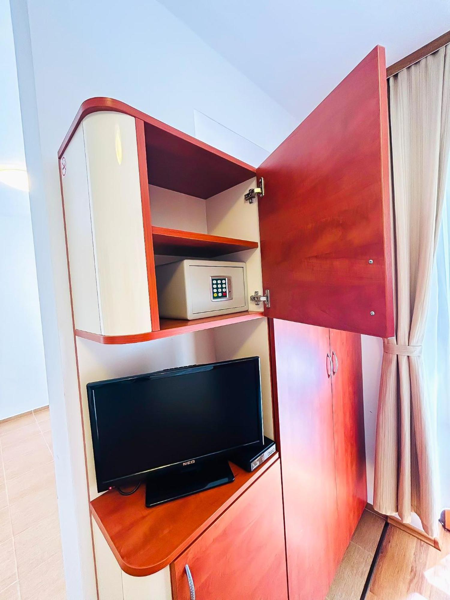 Family Hotel Helios Sunny Beach Ngoại thất bức ảnh