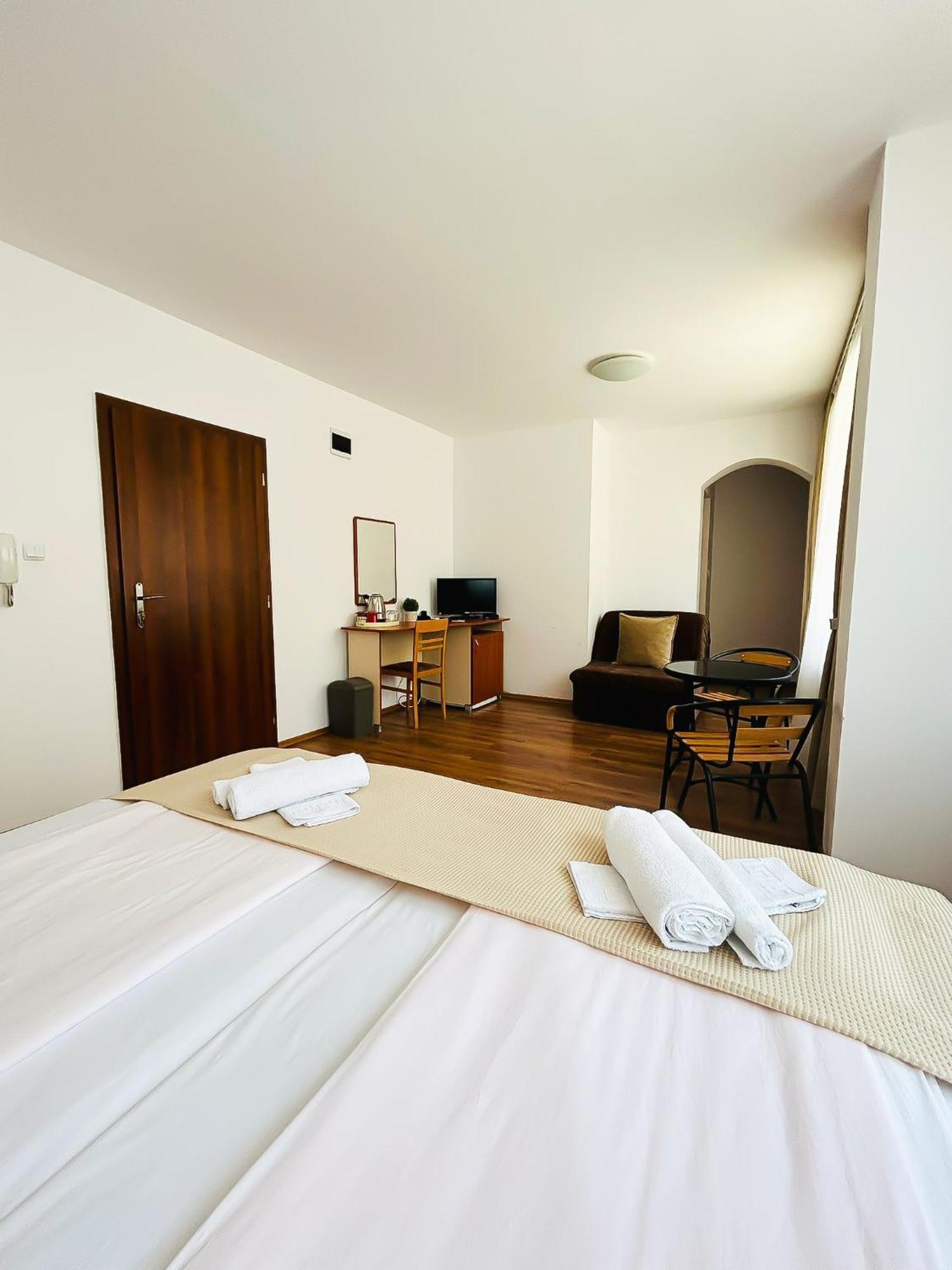 Family Hotel Helios Sunny Beach Ngoại thất bức ảnh
