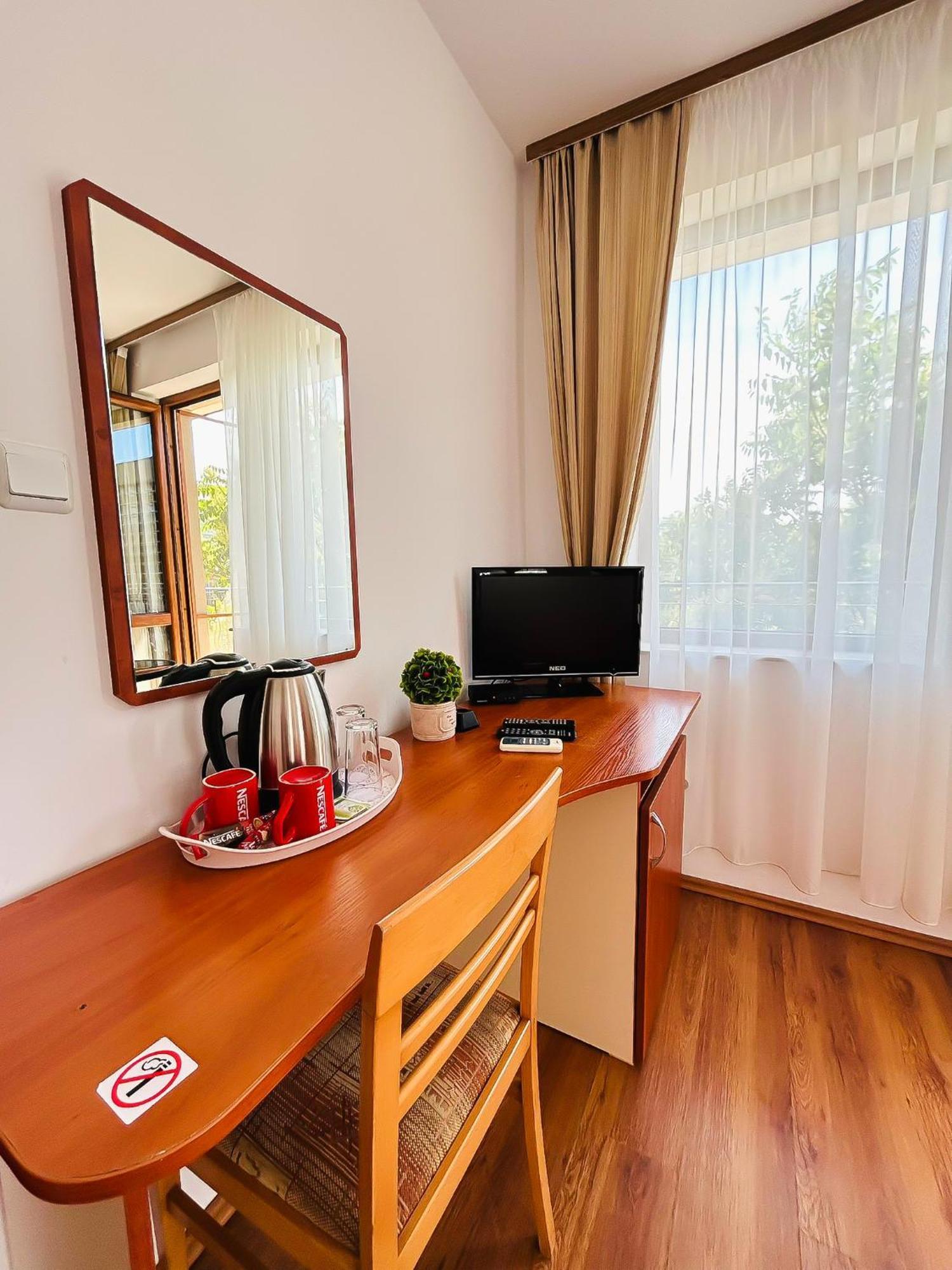 Family Hotel Helios Sunny Beach Ngoại thất bức ảnh