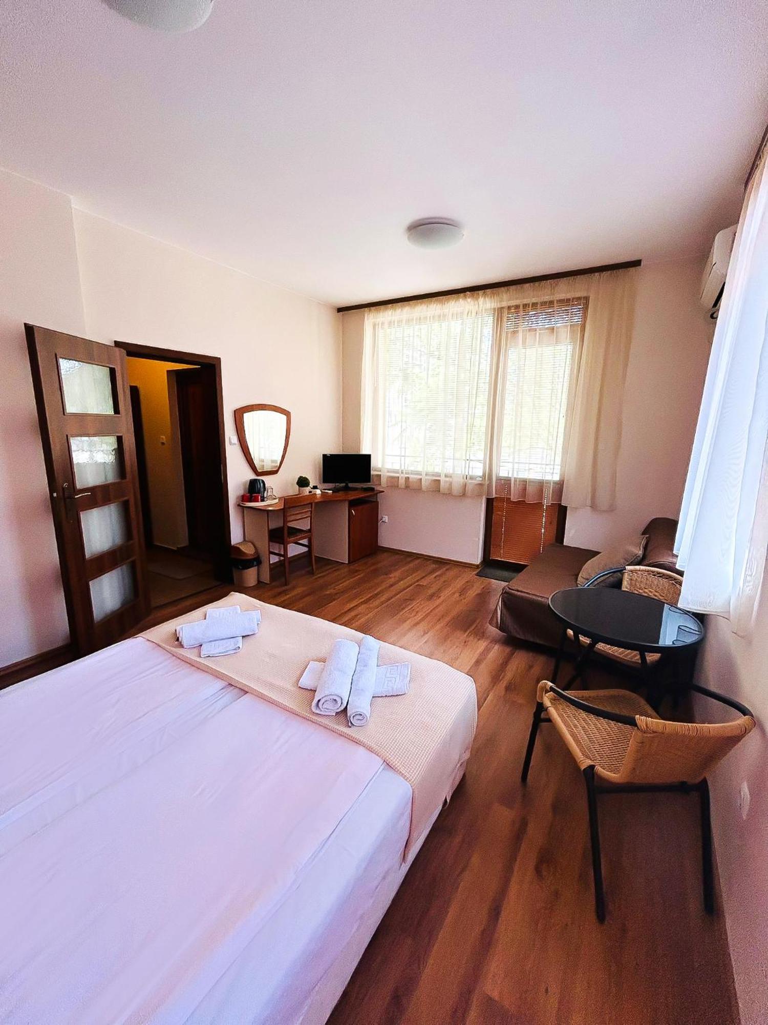 Family Hotel Helios Sunny Beach Ngoại thất bức ảnh