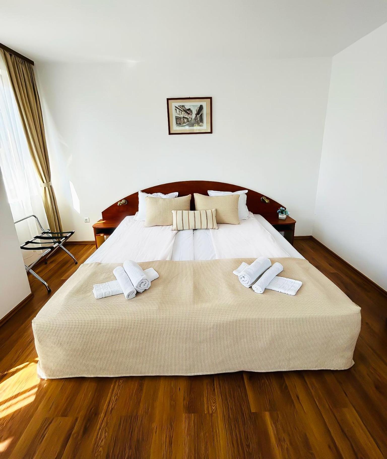 Family Hotel Helios Sunny Beach Ngoại thất bức ảnh